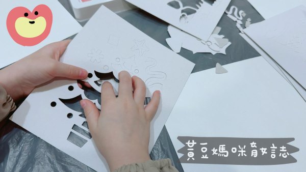 拆紙膜